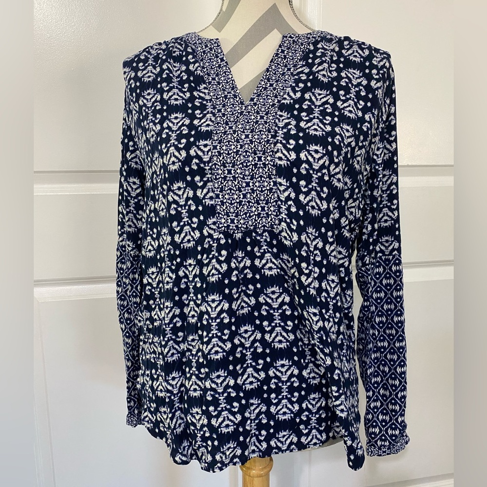 Loft Medium White & Blue Blouse